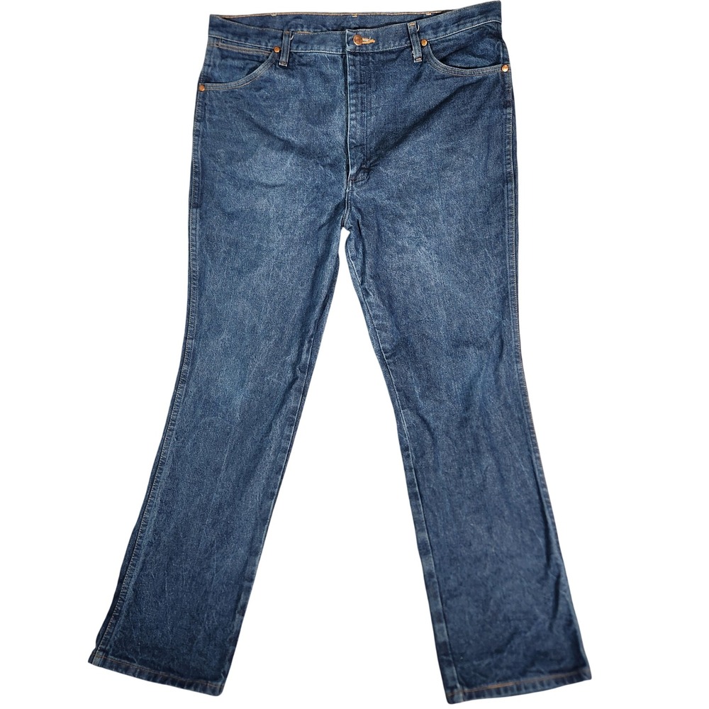 Wrangler Jeans Men's 40X32 Blue Denim Straight Leg Classic Fit‎ Cotton 936DEN